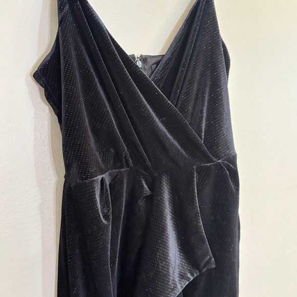 Dynamite Black Sparkly Velvet Midi Dress Faux Wrap Style Ruffle w Slit - Small - Picture 3 of 15